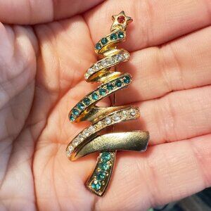 Vintage Gold Tone Spiral Christmas Tree Brooch with Green & Clear Rhinestones Ho